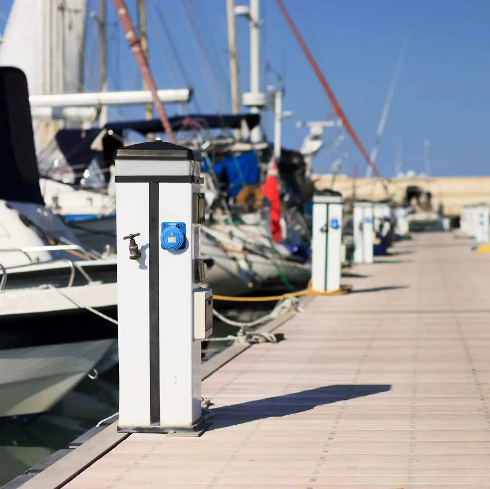 CCTV moniroting marina perimeters