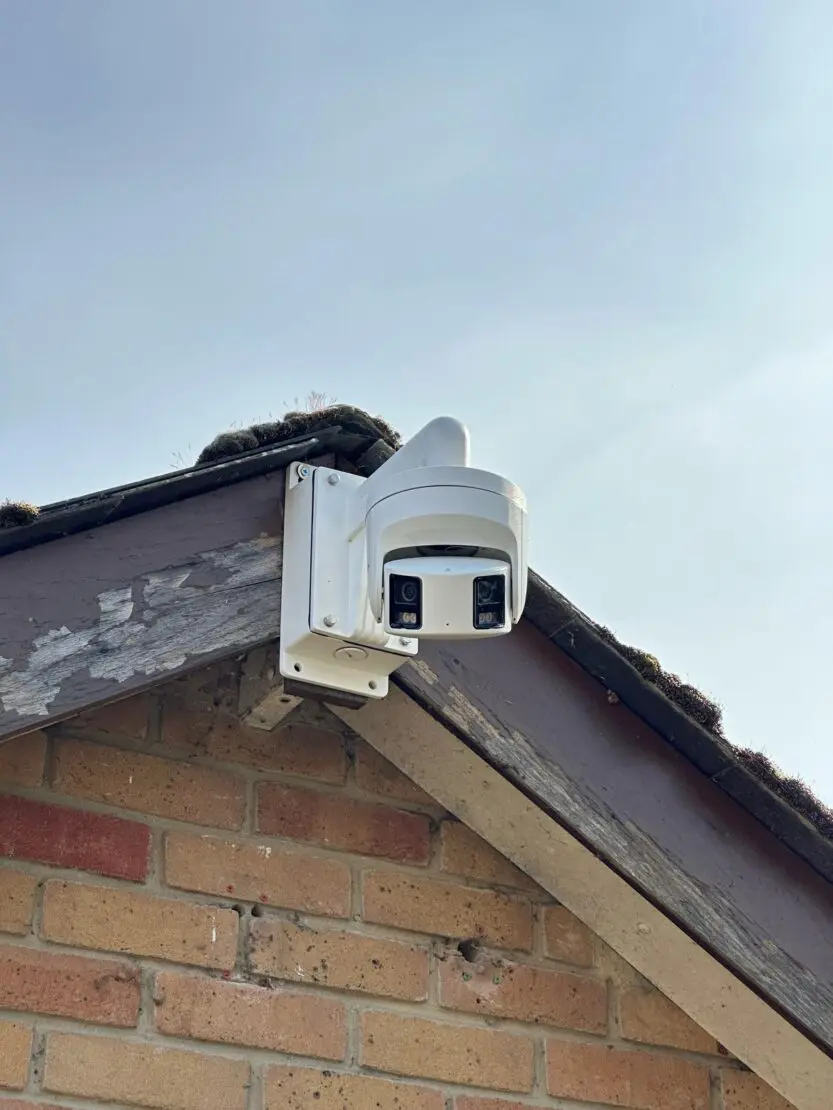 hikvison bi spectrum security camera office